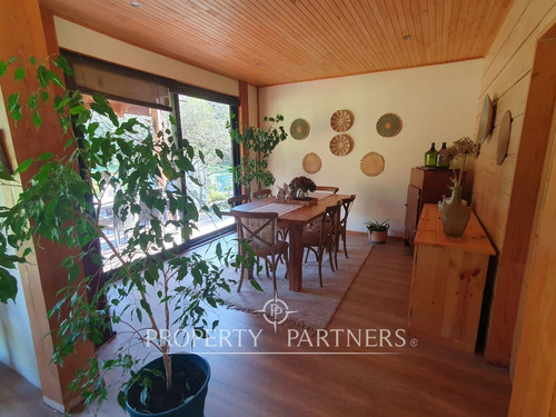 Casa En Pucón, En Una Parcela Con Hermoso Entorno ...