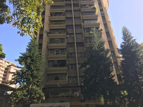 Apartamento Venta Tzas. Del Ávila Caracas.  Ar. Mls # 23-2989