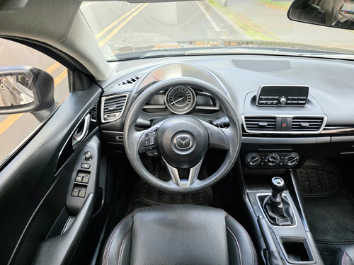 Mazda 3 2.0 Prime