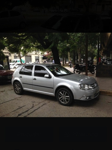 Volkswagen Golf 2.0 Highline