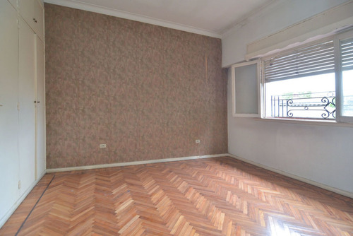 Imagen 6 de 30 de Ph Venta A Reciclar Con Terraza Propia Y Parrilla