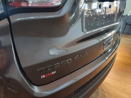 Imagem 5 de 15 de Jeep Compass 2.0 Td350 Turbo Diesel Longitude At9
