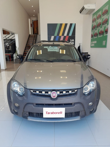 Imagen 2 de 11 de Fiat Palio Weekend Adventure Top 1.6 Taraborelli Usados E.r.