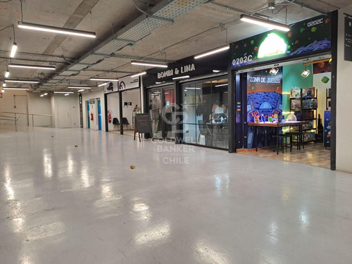 Local Comercial, Conexión Directa A Metro Los Leones