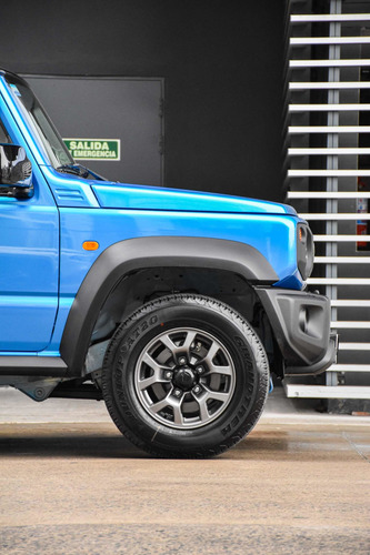 Imagen 3 de 15 de Suzuki Jimny Jimny