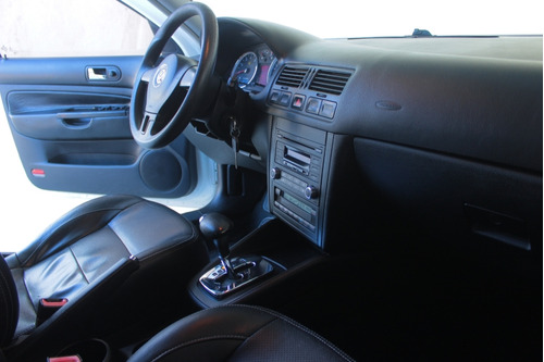 Volkswagen Golf 2.0 MI 8V FLEX 4P TIPTRONIC