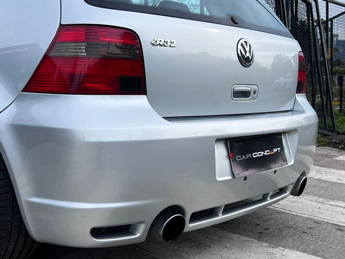 Volkswagen Golf R32 V6 2003