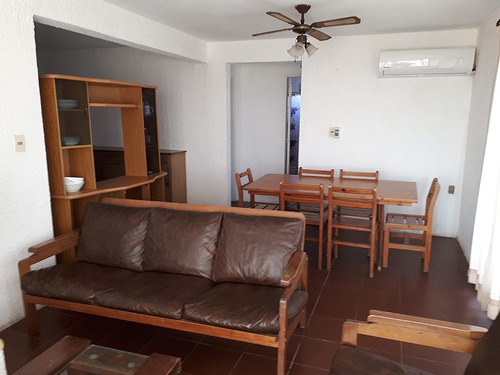 Casas Y Apartamentos En Piriapolis Frente Al Mar Dueño Alquila 4500 Pesos El Fin De Seman