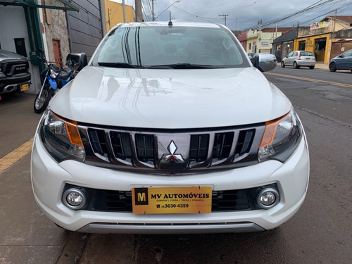 Imagem 5 de 14 de Mitsubishi L200 Triton Sport Hpe 2.4 Branco 2018