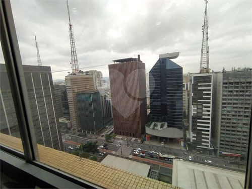 Sala Comercial Com 40 Metros Para Locação Na Av. Paulista / Conjunto Nacional. - 226-im519699