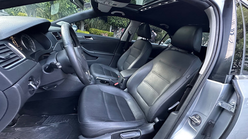 Volkswagen Jetta 2.0 Tdi Dsg At