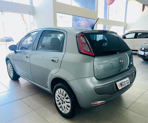 Fiat Punto 1.6 16v Essence Flex Dualogic 5p