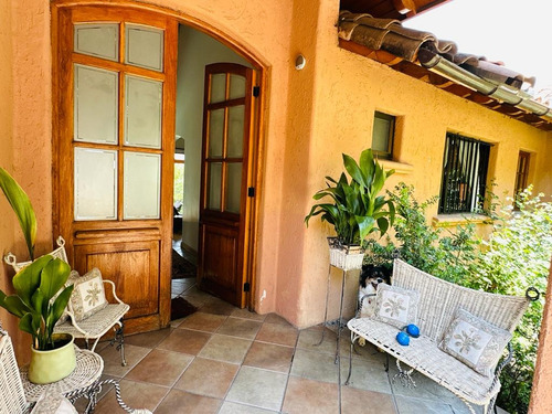 Venta Casa No 4d En Suite Walk-in Clóset 5b 3e 1b Los Trape