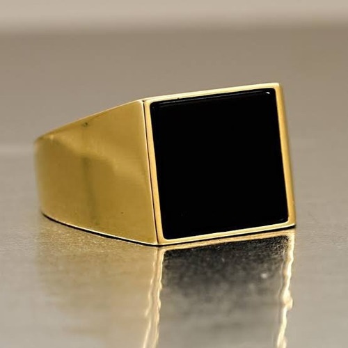 Anel Comendador Em Ouro 18kl/750 Com Pedra Onix Natural 9 Gramas