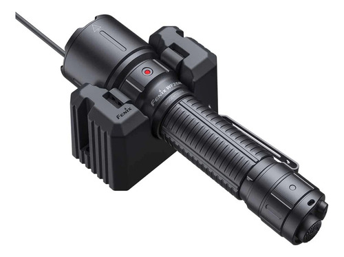 Imagen 2 de 2 de Linterna Led Fenix Wf26r 3000 Lumens 450 Metros Base Carga. Color De La Linterna Negro Color De La Luz Blanco