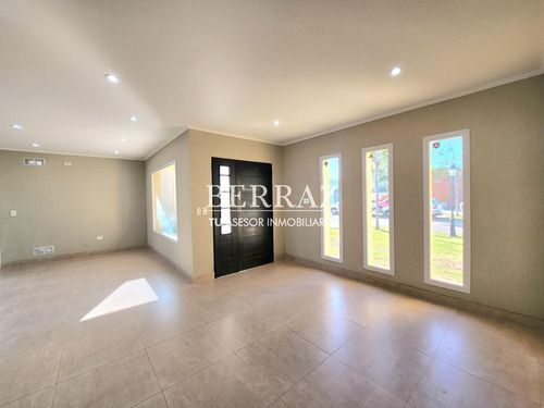 Imagen 6 de 20 de Casa En Venta En San Ramón, Pilar Del Este, G.b.a. Zona Norte