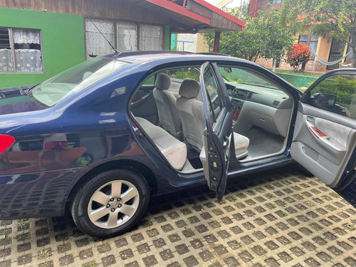Imagen 2 de 6 de Toyota Corolla La
