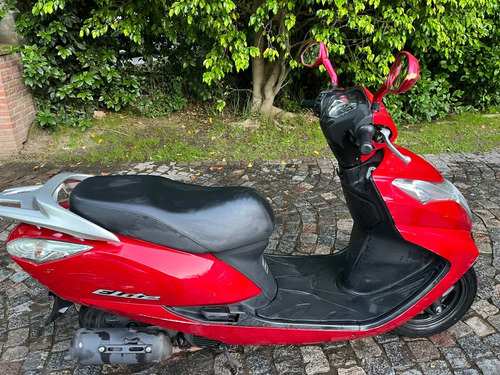 Moto Scooter Honda Elite 125