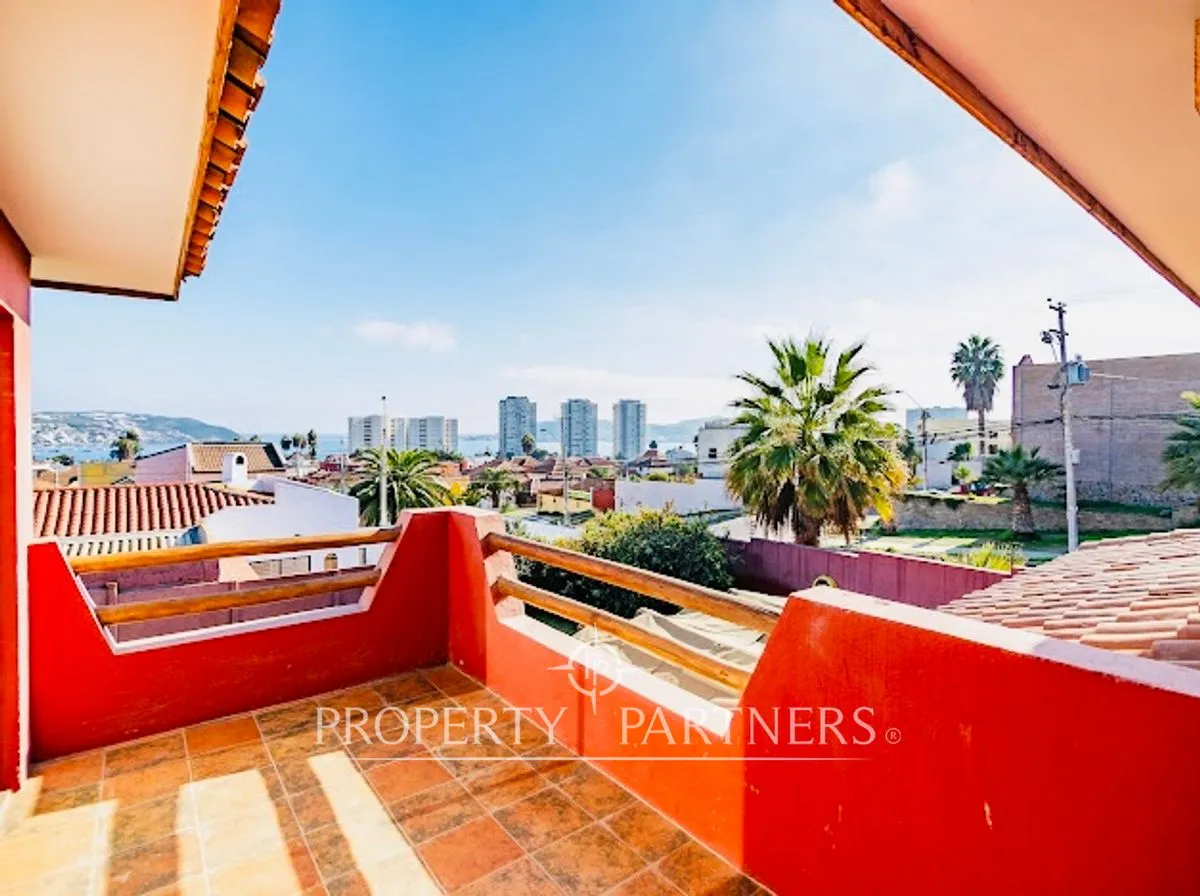 Imagen 3 de 29 de Espectacular Casa En La Herradura Oriente