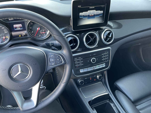 Imagen 10 de 10 de Mercedes-benz Clase Cla 2019 4p 200 Cgi Sport L4/1.6/t Aut