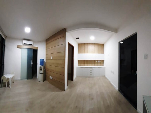 Imagem 12 de 20 de Sala Comercial Para Alugar No Centro Medico Salvador Com 40m2 No Rio Vermelho - Iur465 - 69486043