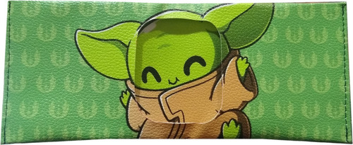 Imagen 2 de 5 de Billetera Shakka Star Wars Grogu Muy Lejano