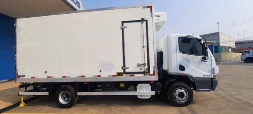 Mb Accelo 1016 Ce Ano 2022/23 Baú De Fibra /ap.refrigeração