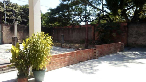 Imagen 2 de 12 de Casa En Av. Universidad En El Limon En Maracay