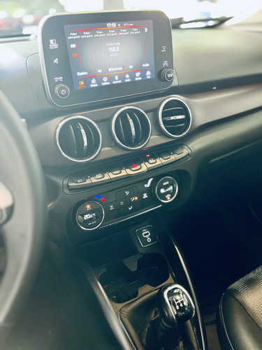 Fiat Cronos 1.8 16v Precision Pack Premium