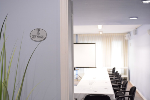 Coworking En Pocitos , Oficinas, Renta Por Hora, Mes, Año.