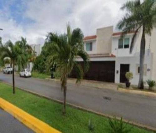 Venta De Casa En Cancun Col Supermanzana 17 Oct