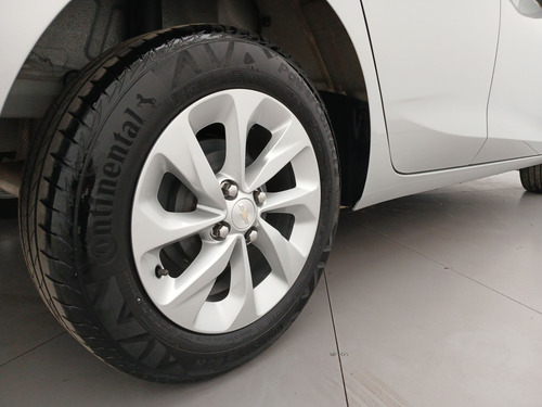 Chevrolet Onix 1.0 FLEX MANUAL