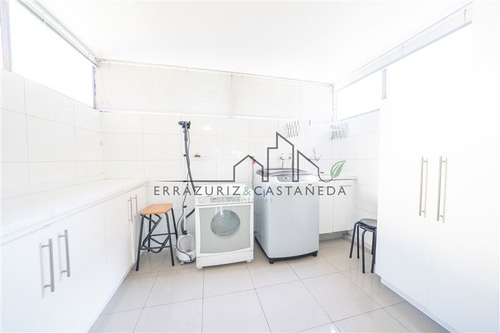 Imagen 6 de 16 de Elegante Departamento En Venta De 4 Dorm. En Las Condes