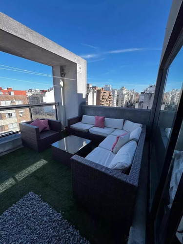Venta Apartamento Pocitos ¡duplex 2 Dormitorios, 2 Baños, E Ideal Terraza Con Parrillero De Uso Exclusivo!