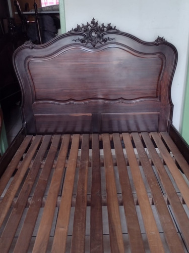 Cama De Casal Antiga De Jacaranda 