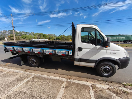 Iveco Daily 35s14 Ano 2013 Carroceria - Covelp Americana