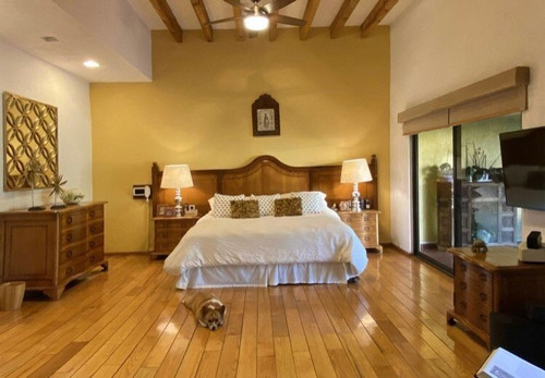 Imagen 4 de 13 de Jardines De Ahuatepec Bellisima Casa Estilo Colonial Moderno En Fraccionamiento