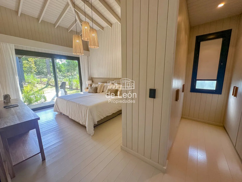 Hermosa Casa A Estrenar En Reserva De Montoya.
