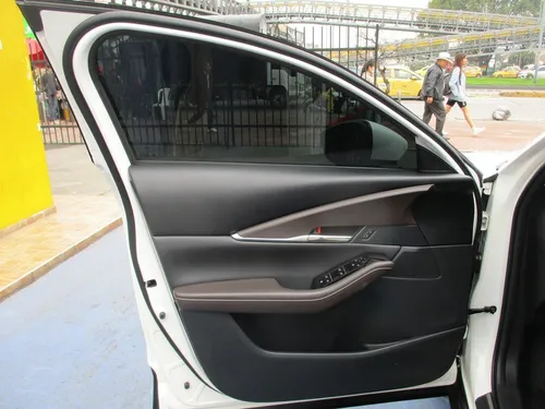 Mazda CX-30 GRAND TOURING HYBRID 2.0 4X2 AT AA