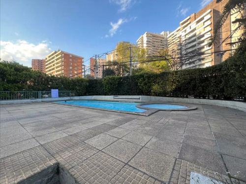 Depto 4 Cuadras Metro Manquehue 1 Dor/baño/estc/bodega/48m2