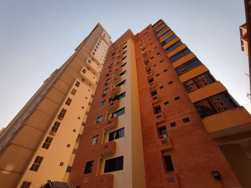 Ana Maria Arteaga Alquila Apartamento En Res. Palladium Ubicado En Urb. La Trigaleña