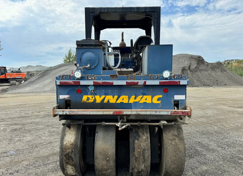 Compactador De Neumáticos Dynapac Cp 21 Año 2001