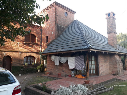 Imagen 4 de 9 de Excelente Chalet Cercano A Gorki Grana, De Categoria