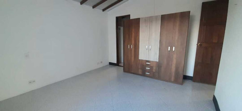 Imagen 8 de 12 de Se Vende Apartaestudio En Laureles