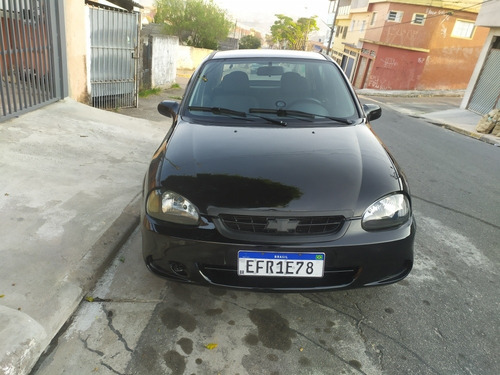 Imagem 8 de 15 de Chevrolet Classic 2010 1.0 Flex Power 4p