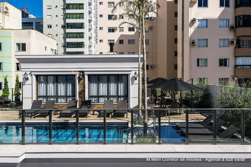 Imagem 3 de 30 de Apartamento Com 3 Dormitórios À Venda Com 221.71m² Por R$ 2.290.000,00 No Bairro Centro - Balneário Camboriú / Sc - M2em-wv2001t