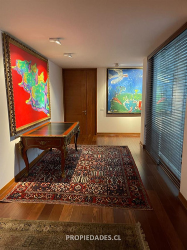 Depto En Venta De 4 Dorm. En Las Condes 800mts Jardin Propio
