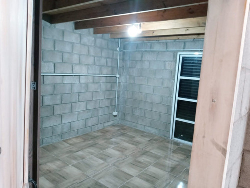 Imagen 17 de 30 de Casa Quinta En Barrio Las Acacias - Brandsen