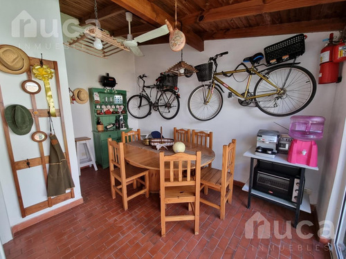 Imagen 16 de 19 de Encantador Dúplex De 3 Dormitorios Jardín Y Quincho Como A Estrenar!! - Olivos