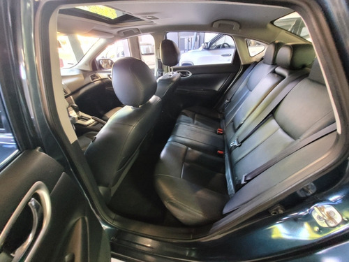Imagem 12 de 15 de Nissan Sentra 2014 2.0 Sl Flex Aut. 4p